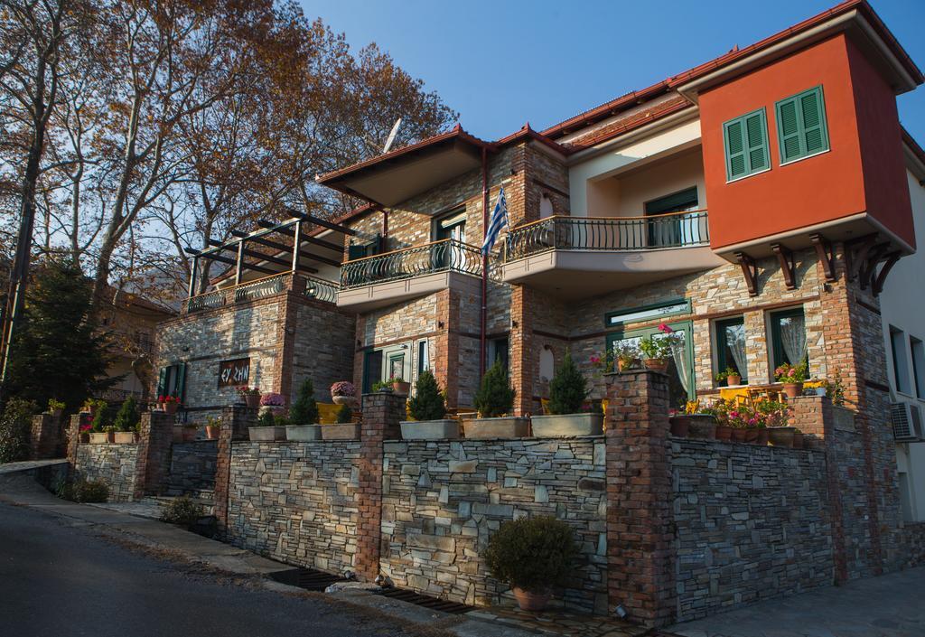Evzin Hotel Káto Loutrákion Kültér fotó