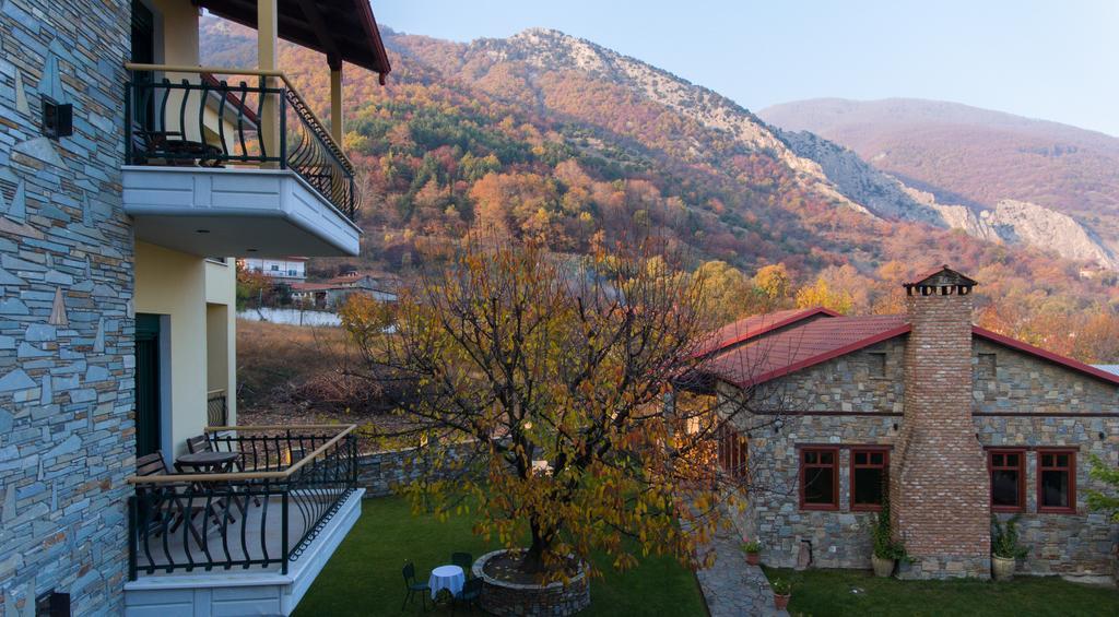 Evzin Hotel Káto Loutrákion Kültér fotó