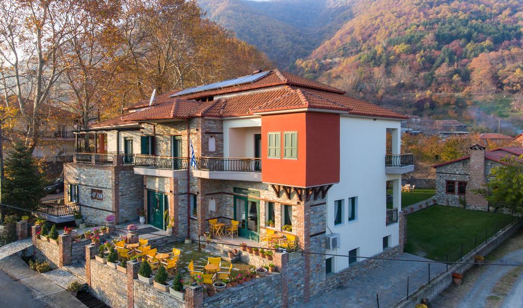 Evzin Hotel Káto Loutrákion Kültér fotó