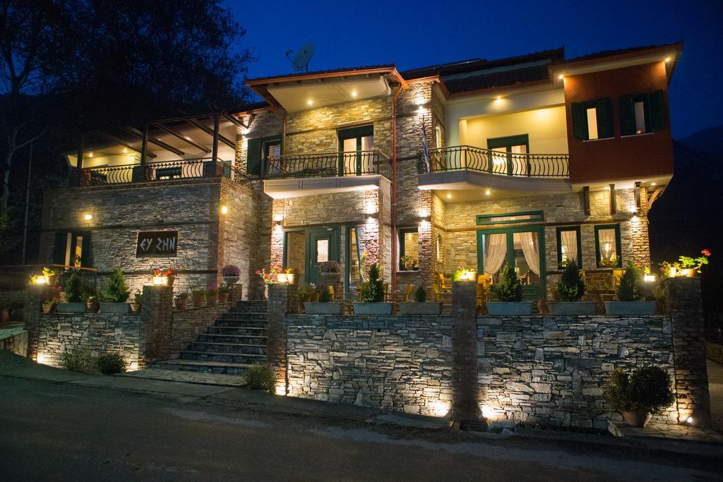 Evzin Hotel Káto Loutrákion Kültér fotó
