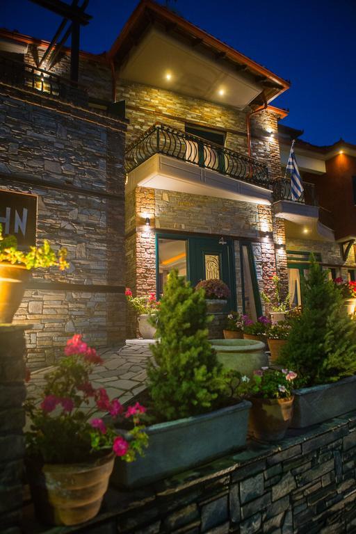 Evzin Hotel Káto Loutrákion Kültér fotó