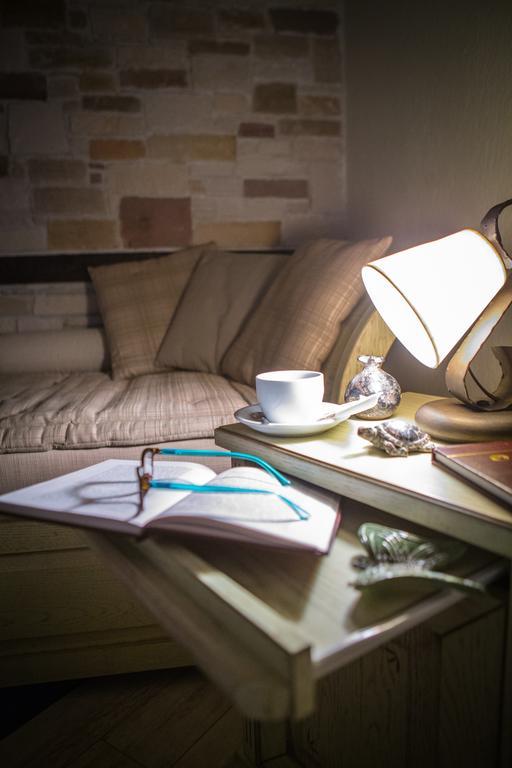 Evzin Hotel Káto Loutrákion Kültér fotó