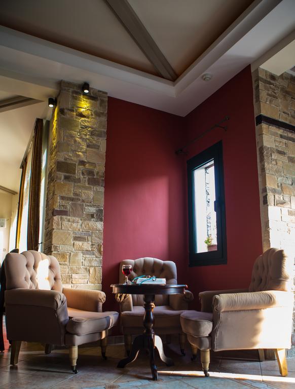 Evzin Hotel Káto Loutrákion Kültér fotó